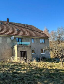 Ein- / Zweifamilienhaus mit großzügigen Nebengelass in Königshain! - Königshain