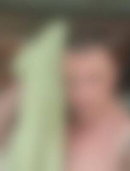 Lar*** - Borna Zentrum