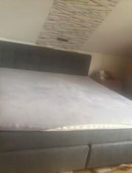 Boxspringbett 2.20 x 2.00 m kaum benutzt - Stolzenau