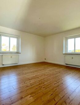 Renovierte, großzügige 3-Raum-Wohnung in Deutscheinsiedel - Deutschneudorf