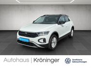 VW T-Roc, 1.0 TSI Life Parken, Jahr 2023 - Birkenfeld (Rheinland-Pfalz)