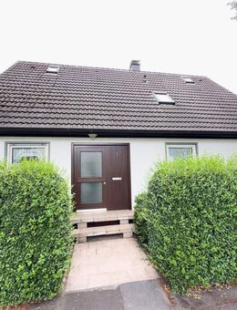 Einfamilienhaus mit Garage und Ausbaureserve in Unna - Unna