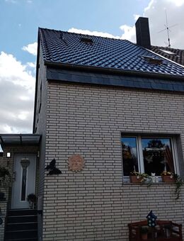 Ein Schmuckstück: Gepflegte DHH mit großer Garage in zentraler und ruhiger Lage von Neersen - Willich