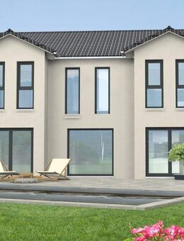 Villa mit 263,84m² inkl. Keller in Berlin Rudow - Berlin