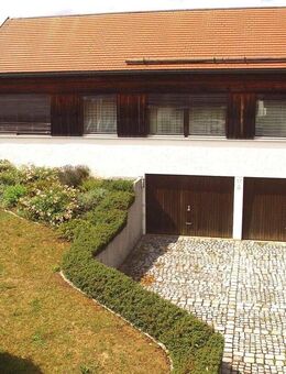 Neubau oder Sanierung! Bungalow in U-Form in traumhafter Höhenlage - Kranzberg