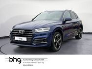 Audi Q5, TFSI e Q5 TFSI e 55 e quattro, Jahr 2020 - Balingen