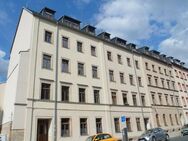 C-Sonnenberg: Freundliche 2-Zimmer-Wohnung mit neuem Laminatboden, großem Wohnbereich & Badewanne - Chemnitz