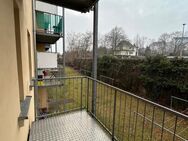 Objekt-Nr.: 10/25 - schöne vermietete 3-Zimmer-ETW im 1. OG mit Wanne und Balkon in Plauen - Plauen