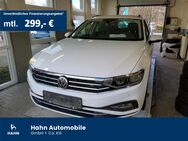 VW Passat Variant, 2.0 TDI Business, Jahr 2022 - Esslingen (Neckar)