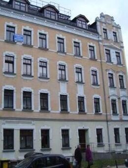 * Großezügige 2-Zimmer mit neuem Laminat, Wannenbad und Balkon zum Toppreis! * - Chemnitz