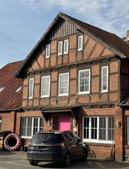 Wohnen in historischem ehem. Bahnhofshotel auf dem Lande -5 Wohneinheiten - Tierhaltung möglich - Dahlenburg