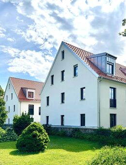 Pures Wohnglück in dieser hellen 3-Zi.Wohnung mit großem Süd-Balkon - Gochsheim