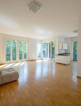 Sonnige 3-Zimmer-Wohnung mit Loggia im Humboldt-Palais - Berlin