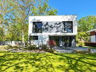 Repräsentatives Ferienhaus mit stilvollem Gartenambiente - Glowe