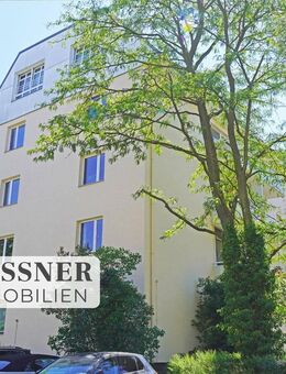 Gepflegte Balkonwohnung mit 2-3 Zimmern in ruhiger Wohnlage - Berlin