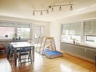 4-Zimmer Wohnung mit Fahrstuhl, Garage und einem schönen Balkon in ruhiger Lage in Freudenstadt - Freudenstadt