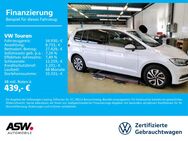 VW Touran, 1.5 TSI Comfortline Active 7S, Jahr 2023 - Neckarsulm