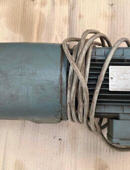 Elektromotor mit Getriebe Getriebemotor Förderband - Uedem