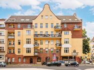 Bezugsfreie 2-Zimmer-Wohnung mit Blick auf den Schillerpark - Berlin