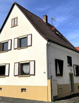 Provisionsfrei: Großes und vielseitiges Anwesen mit Haus, Scheune, Garage, Hof und Garten - Stutensee