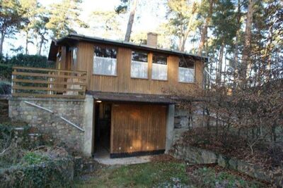 Idyllisch gelegener Ferienbungalow nahe Scharmützelsee in Waldlage, ideal für Handwerker