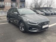 Hyundai i30, 1.0 TGDI 7 RKam Lenk FCA, Jahr 2023 - Rüsselsheim