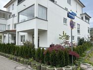 Geschmackvolle EG-Wohnung mit viereinhalb Teilmöbliert Zimmern und EBK in Bad Säckingen - Bad Säckingen