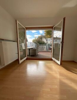 4-Zimmer EG Wohnung mit Terrrasse in Amberg - Amberg