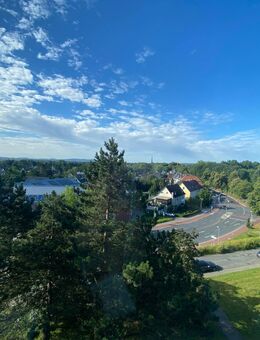 Lichtdurchflutete 3 ZKB Balkon mit wunderschönem Weitblick! - Osnabrück