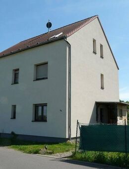neuer Preis - 2/3 Familienhaus in grüner Umgebung mit Blick zum Schloss an der Mulde - Colditz