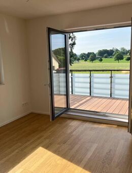 2-ZKB Obergeschoss-Wohnung mit Süd-Balkon, elektrischen Rollläden, Fußbodenheizung und bodengleicher Dusche in ruhiger Lage von Schrobenhausen! - Schrobenhausen