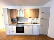 **zentrumsnah** Exklusiv vollmöblierte 3-Zimmer Wohnung mit Balkon - Nürnberg