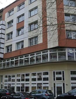 Wohn und Geschäftshaus mit fünf Wohnungen und drei Gewerbeeinheiten im Mülheim-Mitte - Mülheim (Ruhr)