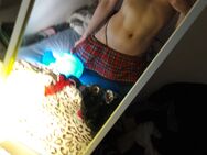 Komm und benutz meine 2 Lustlöcher ausgiebig 🍑👅 Twink, Femboy oder CD-Sissy 🤭 - Gelsenkirchen Ückendorf