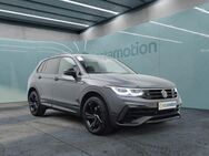 VW Tiguan, 2.0 TDI R-Line BLACK-STYLE BLACK IQ LIGHT, Jahr 2024 - München