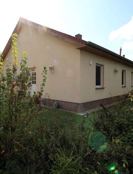 Ländlich, ruhig, charmant: Bungalow mit weitläufigem Garten für Familie, Tiere und Natur! - Rüdnitz