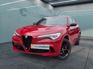 Alfa Romeo Stelvio, 2.9 Quadrifoglio Q4, Jahr 2023 - München