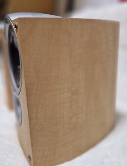 KEF Concept IQ Lautsprecher - Eschenburg