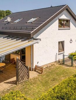 Willkommen in Ihrem neuen Zuhause! Großes Einfamilienhaus in Berglen-Steinach! - Berglen