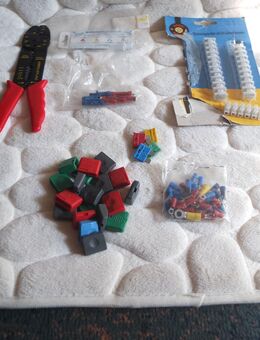 Elektro Konvolut - Kabelschuhe Lüsterklemmen Sicherungen Steck Verbinder Wiederstandsuhr - Weinheim Zentrum