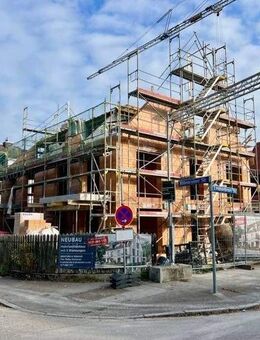 NEUBAU: 3,5-Zimmer-Gartenwohnung mit großem Hobbyraum und Duche in UG - München