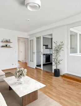 Smarte 2-Zimmer-Wohnung - Frisch renoviert und mit Loggia - Berlin