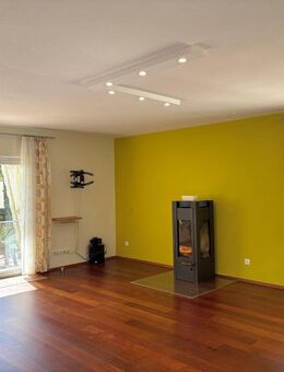 Attraktive 3-Zimmer-Wohnung mit abgetrenntem Bereich - ideal für Gäste, Arbeiten oder Familie - Lich