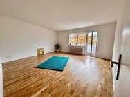 °°° Hell und modernisiert: Wohlfühlwohnung im 4.OG mit großem Balkon nach Südwesten °°° - Berlin