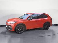 VW Tiguan, 1.5 l R-Line eTSI OPF, Jahr 2022 - Rottweil