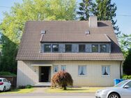Einfach gehaltene, lichtdurchflutete 2,5-Zimmer-Wohnung in guter Lage direkt am Sollbrüggenpark - Krefeld