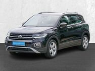 VW T-Cross, 1.0 TSI Style, Jahr 2021 - Lehrte