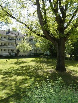 +++ Wanheim - 3-Raumwohnung im Erdgeschiss mit Balkon und Duschbad +++ - Duisburg