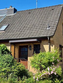 Ruhig gelegene Doppelhaushälfte mit großem Garten in zentraler Lage von Hamburg-Lurup - Hamburg