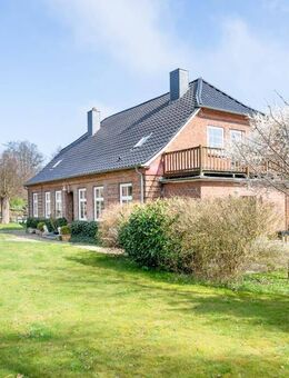 Landhausidylle nahe der Ostsee mit vielseitig nutzbarem Nebengebäude - Köhn